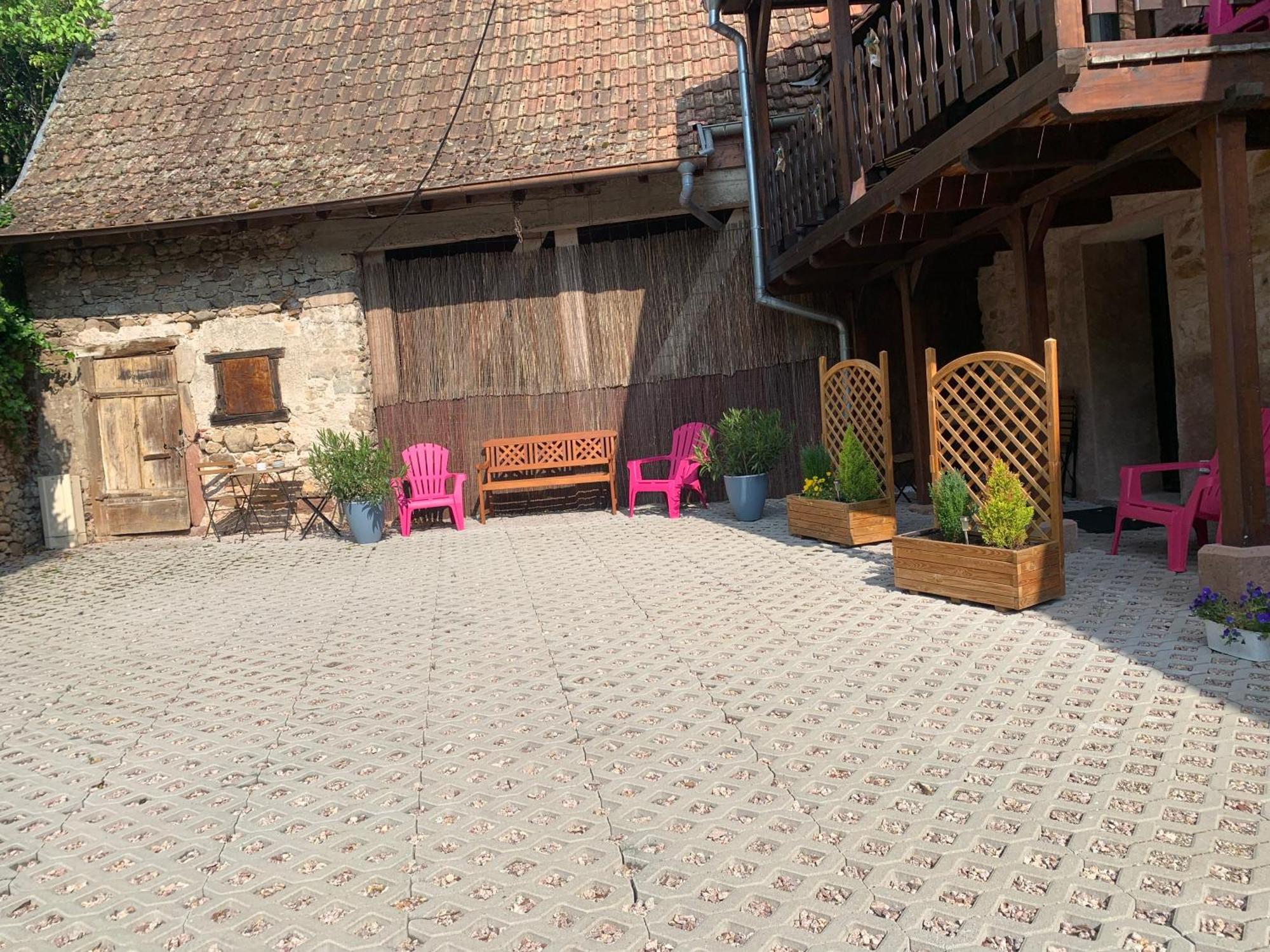 Le Clocher " Sous Les Combles" Parking Gratuit Beblenheim Zewnętrze zdjęcie