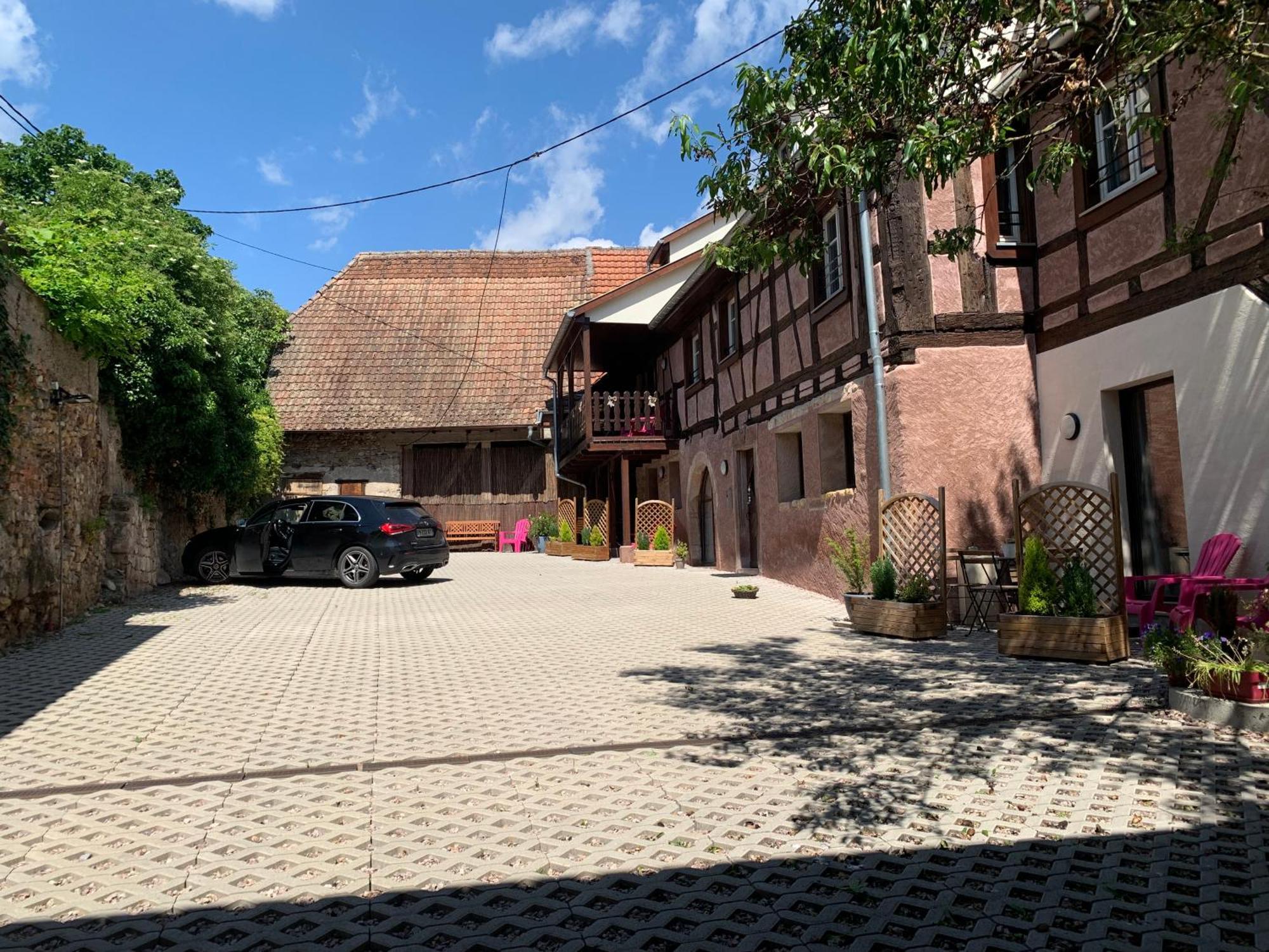Le Clocher " Sous Les Combles" Parking Gratuit Beblenheim Zewnętrze zdjęcie